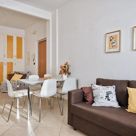 Toc-Toc Apartment A 10 Min Dall'Ospedale Maria Vittoria Turin Extérieur photo