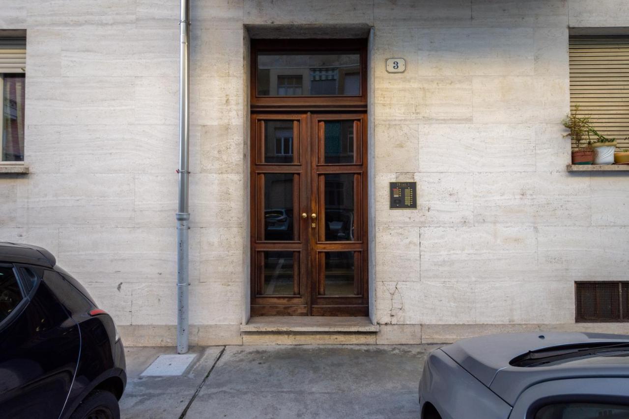 Toc-Toc Apartment A 10 Min Dall'Ospedale Maria Vittoria Turin Extérieur photo