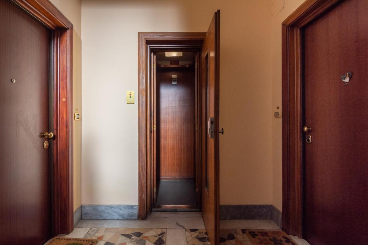 Toc-Toc Apartment A 10 Min Dall'Ospedale Maria Vittoria Turin Extérieur photo