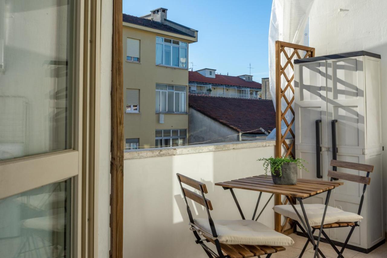 Toc-Toc Apartment A 10 Min Dall'Ospedale Maria Vittoria Turin Extérieur photo